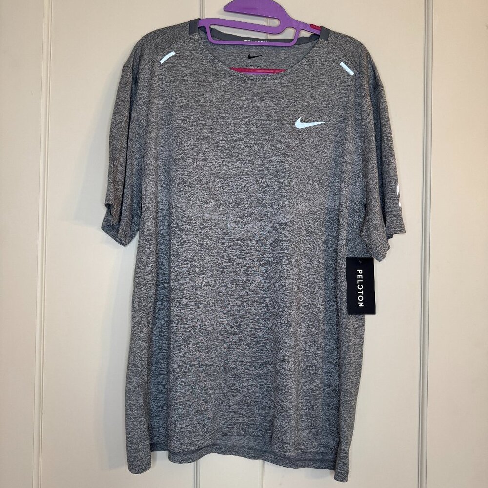 Nike Peleton Mens Rise 365 Short Sleeve Running Shirt Gray Heather Size Large